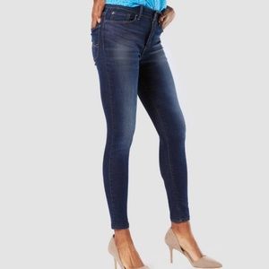 Levi’s Denizem Women’s High Rise Skinny Jeans size 6M